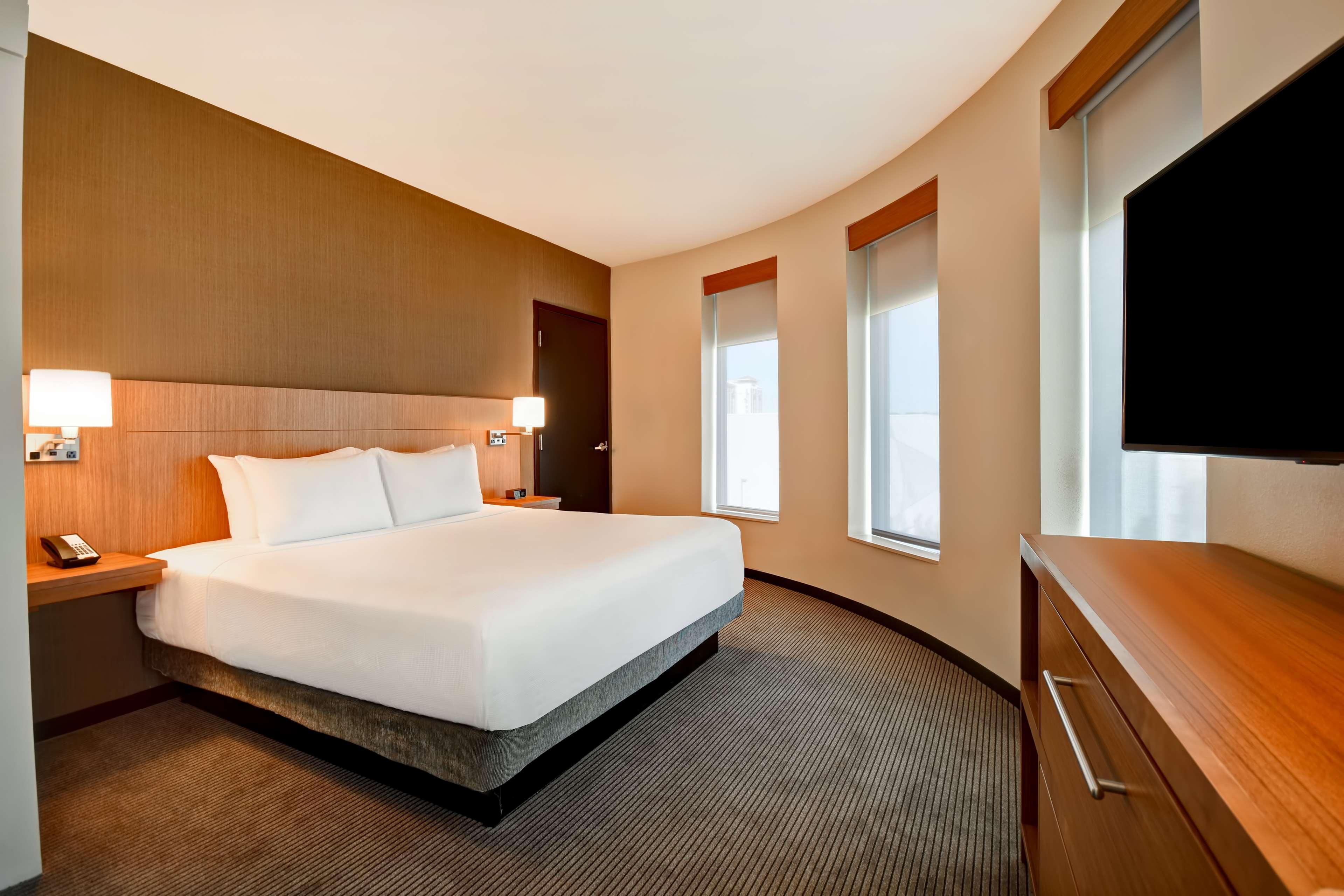 Hyatt Place Huntsville - Research Park - Redstone Bagian luar foto